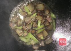 腊肉炒莴笋的做法图解12