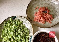 干煸肉糜刀豆的做法图解2