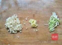 萝卜干炒腊肠的做法图解6