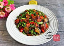 野芹菜炒腊肉的做法图解9