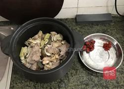 海参煲老鸡的做法图解7