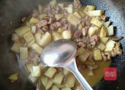 红烧里脊土豆的做法图解4