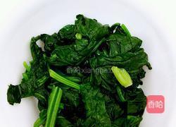 菠菜蝴蝶面的做法图解1