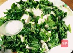 香椿拌豆腐的做法图解7