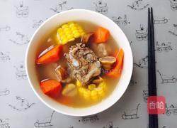 胡萝卜玉米栗子脊骨汤的做法图解8