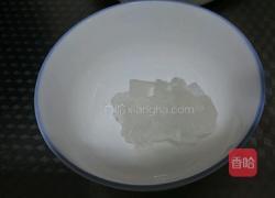 糖水草莓的做法图解2