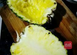 七彩菠萝饭的做法图解2