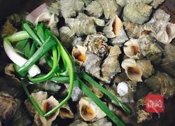 大葱花肉爆海石螺的做法图解2