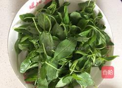 荆芥炒千张的做法图解1