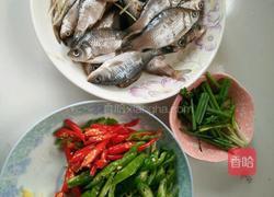 辣椒炒小鱼的做法图解3