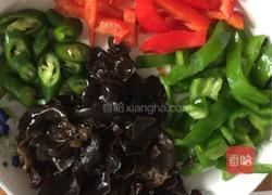 木耳小炒肉的做法图解2