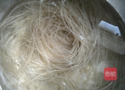 酸辣鸭血粉丝的做法图解2