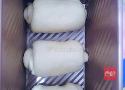 牛奶软吐司的做法图解12