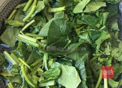 老醋菠菜花生米的做法图解1