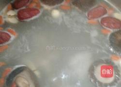 排骨边药材汤的做法图解4