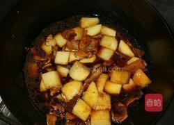 腊肉烧土豆的做法图解5