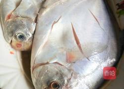 鲳鱼简单做法的做法图解2