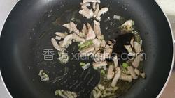 胡萝卜炒肉的做法图解10