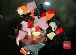 火腿鸡蛋炒青瓜的做法图解6