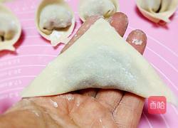 猫耳朵馄饨～芹菜鲜肉馅的做法图解3