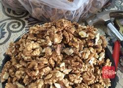 脆香核桃仁的做法图解2