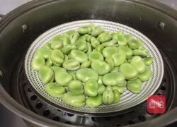葱油蚕豆的做法图解2