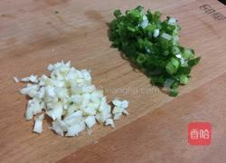葱油蚕豆的做法图解3