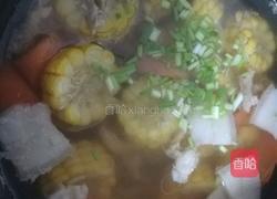 玉米胡萝卜墨鱼炖肉的做法图解9