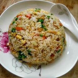 五彩蛋炒饭的做法[图]