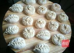 核桃花猪肉大包子的做法图解6