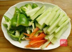 腊肉炒青椒的做法图解3