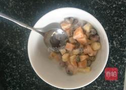 开心果薯片水果沙拉的做法图解3