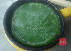 菠菜汁煎饼的做法图解9