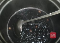 红豆黑米粥的做法图解2