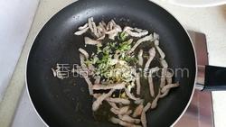 肉丝黄花菜的做法图解7