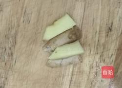 山药灵芝排骨汤的做法图解4