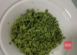 香椿煎鸡蛋的做法图解3