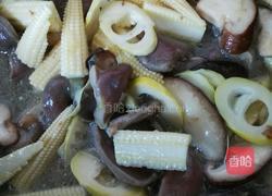 小玉米炒鸭肫的做法图解9