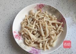 素炒白玉菇的做法图解2