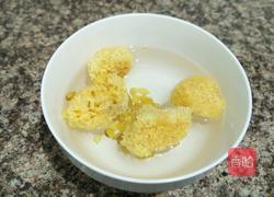 红枣银耳羹的做法图解2