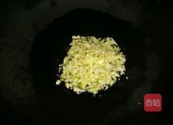 蒜末茼蒿的做法图解3