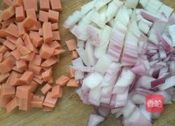 酱油炒饭的做法图解2