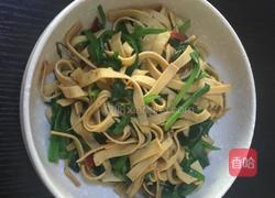 香油韭菜豆腐皮的做法图解7