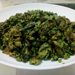 香椿芽炒鸡蛋的做法[图]