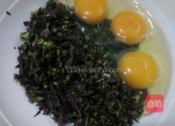 香椿芽炒鸡蛋的做法图解2