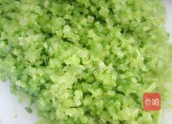 猪肉香芹馅的做法图解5