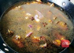 小土鸡炖蘑菇的做法图解10