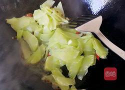 炝麻辣莴苣的做法图解4