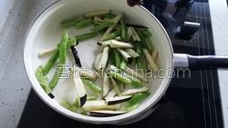 蚝油茄子烧豆角的做法图解10