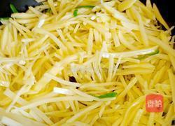 酸辣爽脆土豆丝的做法图解7